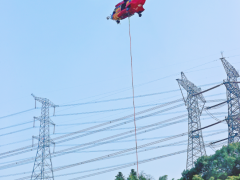 浙江湖州：“直升机+无人机”协同吊运，提质增效完成“春检”！