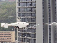 深圳市组织超高层建筑灭火无人机实战试验，提高应急管理效率！